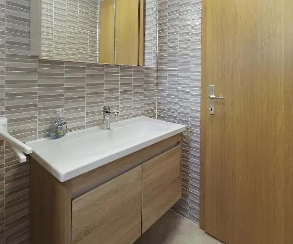 Apartment Oliva *