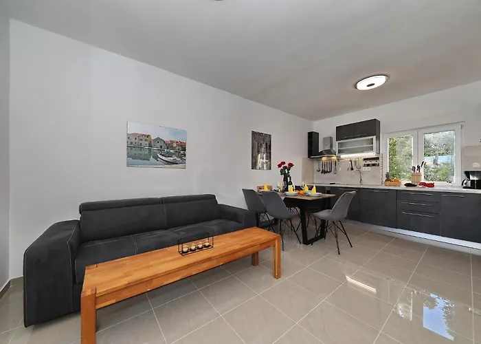 Apartment Oliva *
