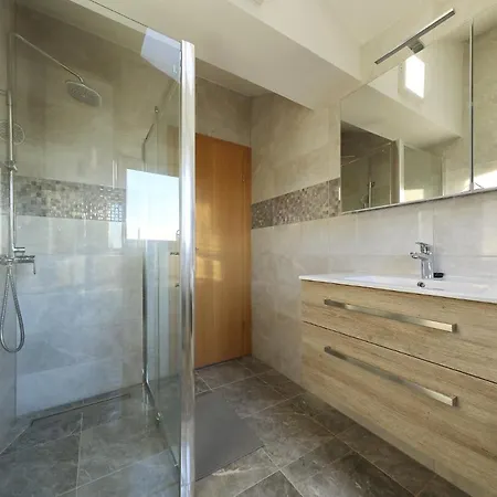 Oliva Apartament Vrsi