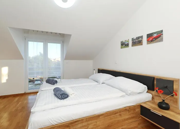 Oliva Apartman *